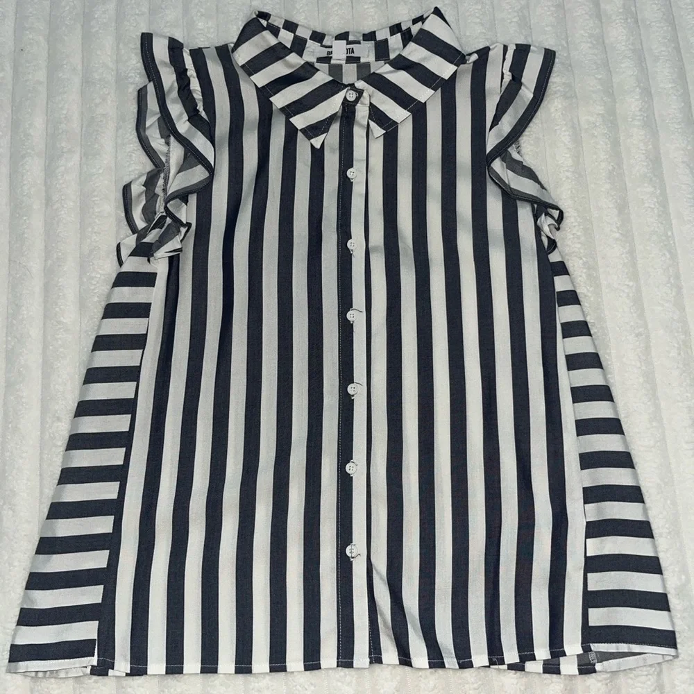 Evereve BB Dakota Seas The Day Navy & White Striped Button Down Tank Top Size L - Picture 4 of 11